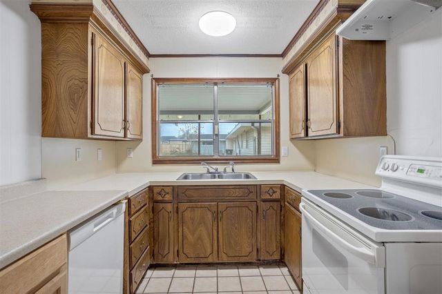 1120 Sage Drive, Lake Charles, LA 70607