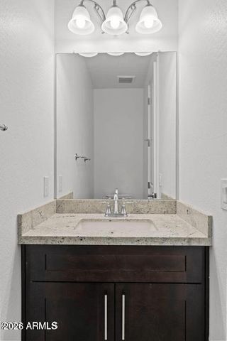721 E CAROL Avenue, Phoenix, AZ 85020