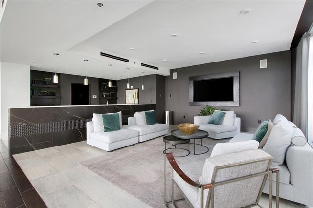 855 Peachtree Street NE 2812, Atlanta, GA 30308