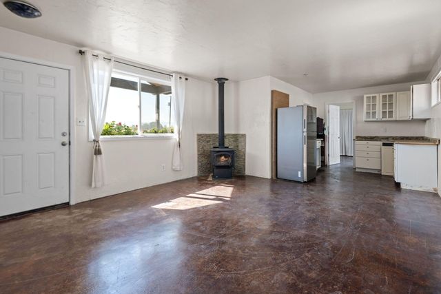 65070 Highway 20, Bend, OR 97703