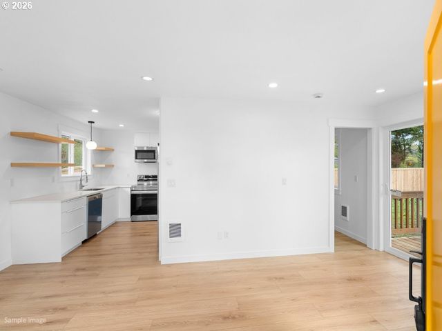 2311 Sw 6th Ave, Camas, WA 98607