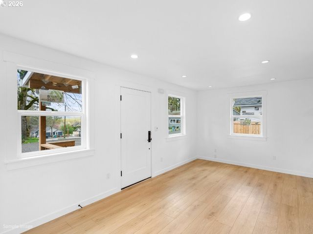 2311 Sw 6th Ave, Camas, WA 98607