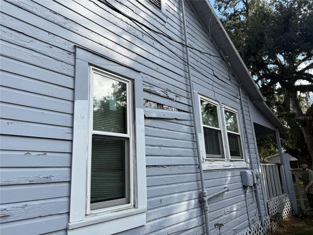 2703 MOODY AVENUE, Plant City, FL 33563