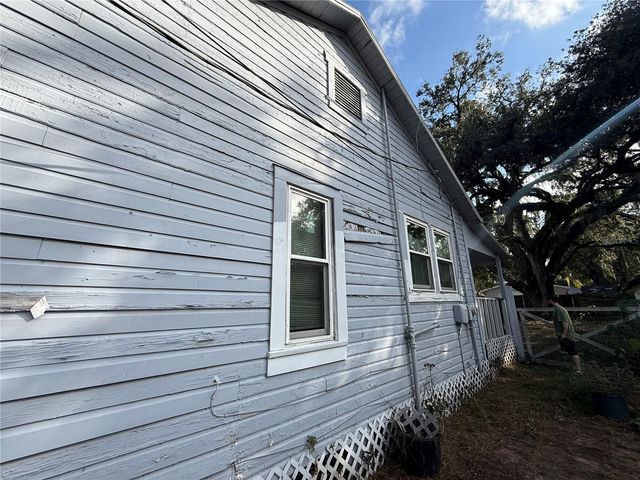 2703 MOODY AVENUE, Plant City, FL 33563