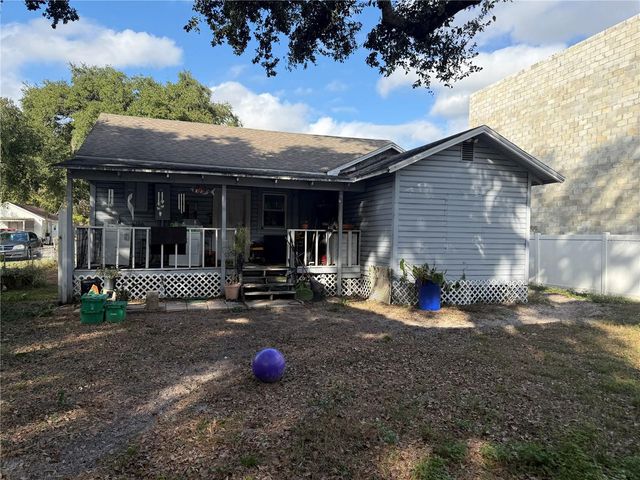 2703 MOODY AVENUE, Plant City, FL 33563