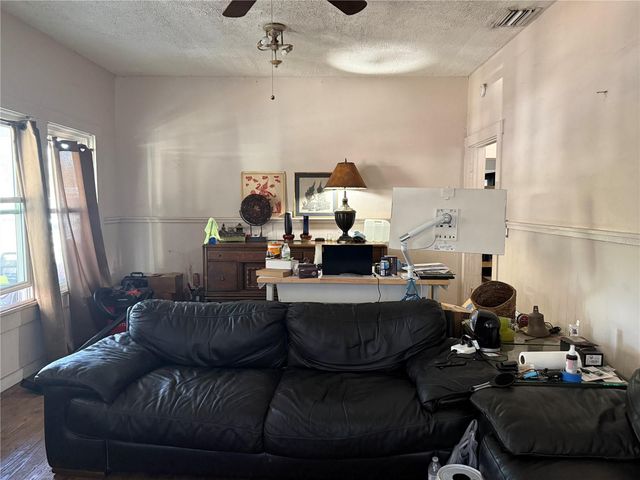 2703 MOODY AVENUE, Plant City, FL 33563