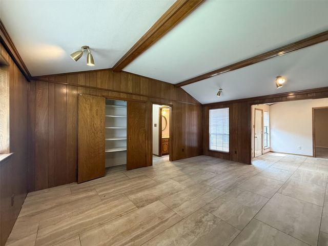 6643 Garlinghouse Lane, Dallas, TX 75252