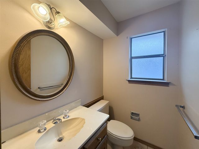 6643 Garlinghouse Lane, Dallas, TX 75252
