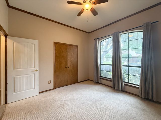 6643 Garlinghouse Lane, Dallas, TX 75252