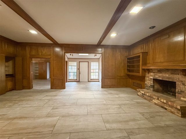 6643 Garlinghouse Lane, Dallas, TX 75252