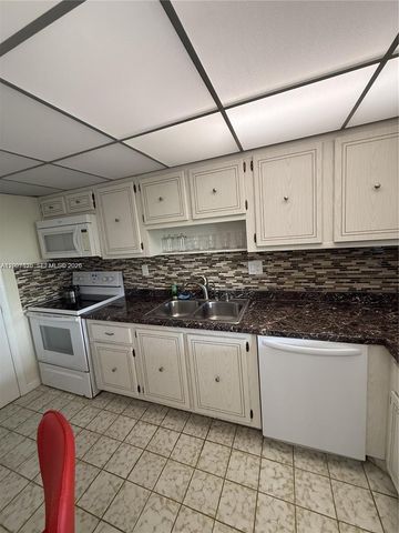 300 Diplomat Pkwy 712, Hallandale Beach, FL 33009