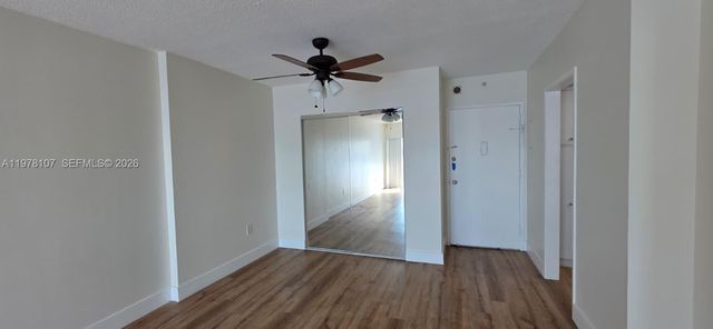 400 Kings Point Dr 505, Sunny Isles Beach, FL 33160