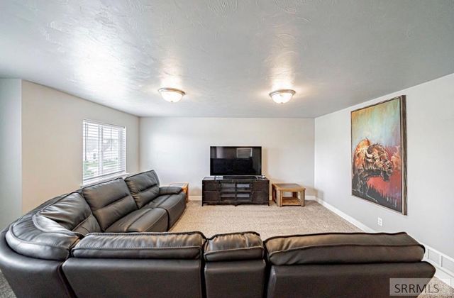 334 Church Street, Ammon, ID 83406