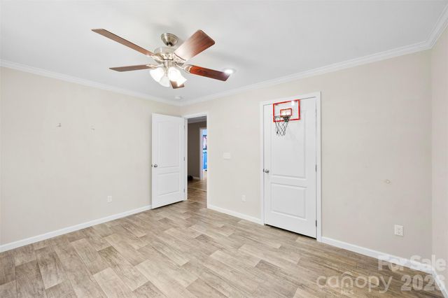 959 Wendover Heights Drive, Shelby, NC 28150