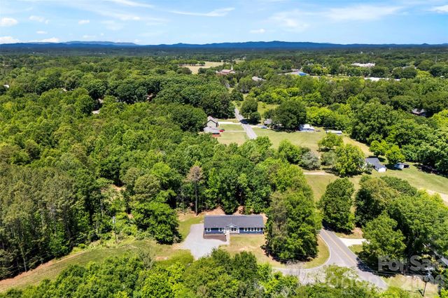 959 Wendover Heights Drive, Shelby, NC 28150