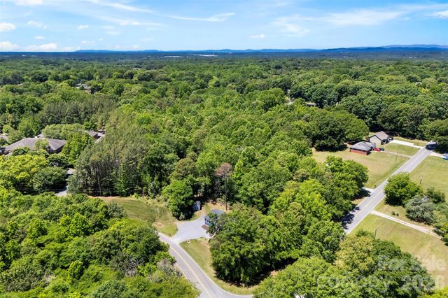 959 Wendover Heights Drive, Shelby, NC 28150