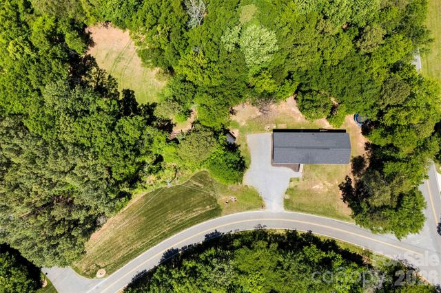 959 Wendover Heights Drive, Shelby, NC 28150