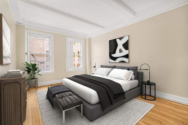 150 E 49th St Apt 3E, New York City, NY 10017