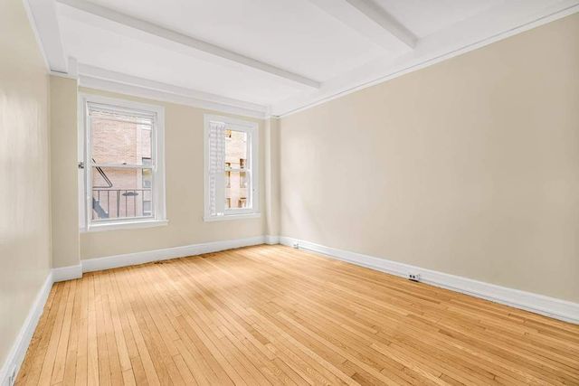 150 E 49th St Apt 3E, New York City, NY 10017