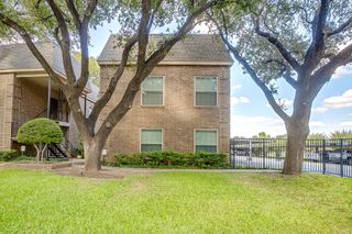 4420 Harlanwood Drive 132, Fort Worth, TX 76109
