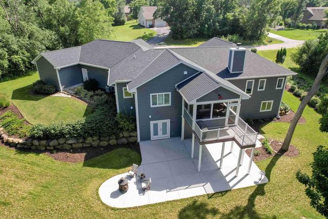 11702 N Heritage Ridge, Edgerton, WI 53534