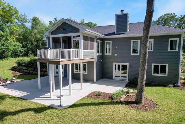 11702 N Heritage Ridge, Edgerton, WI 53534