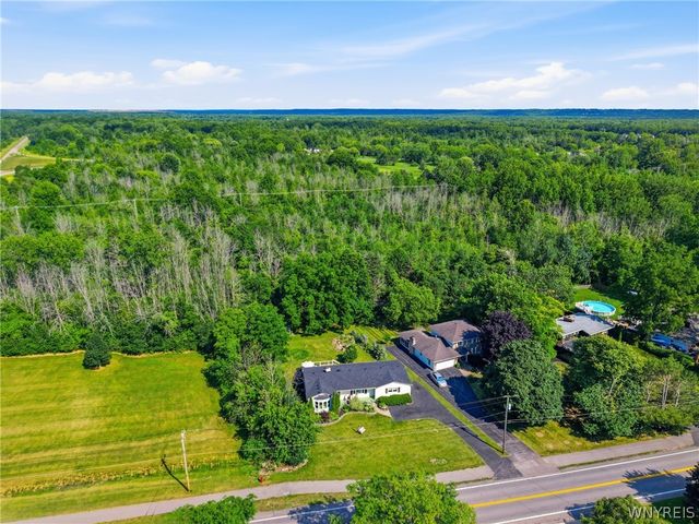 4049 River Road, Lewiston, NY 14174