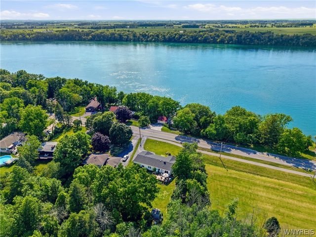 4049 River Road, Lewiston, NY 14174