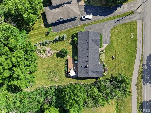 4049 River Road, Lewiston, NY 14174