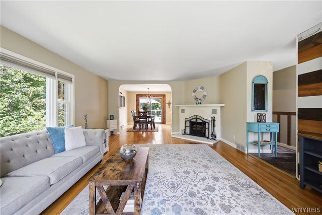 4049 River Road, Lewiston, NY 14174