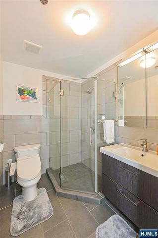 86 Clinton Street 4, Hoboken, NJ 07030