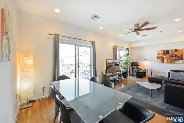 86 Clinton Street 4, Hoboken, NJ 07030