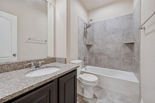 824 Water Garden Circle, Little Elm, TX 75068