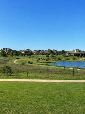 824 Water Garden Circle, Little Elm, TX 75068