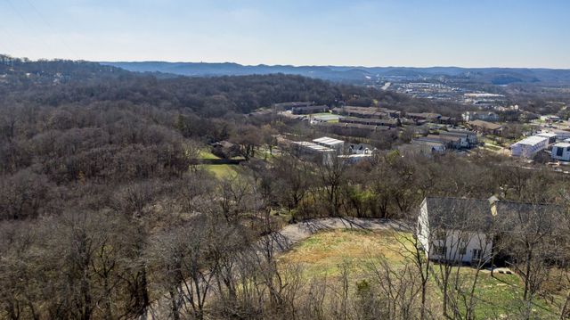 222 Marcia Ave, Nashville, TN 37209
