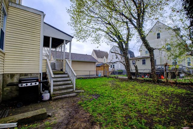 27 Seattle, Boston, MA 02134