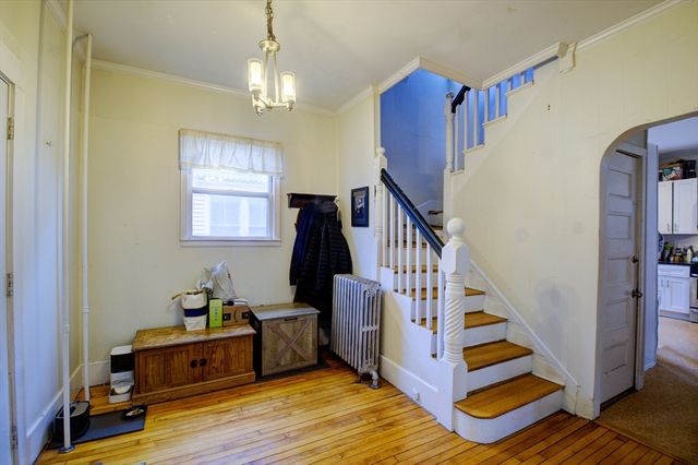 27 Seattle, Boston, MA 02134