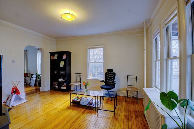 27 Seattle, Boston, MA 02134