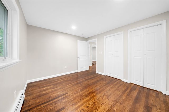 35 Peters St 1, North Andover, MA 01845