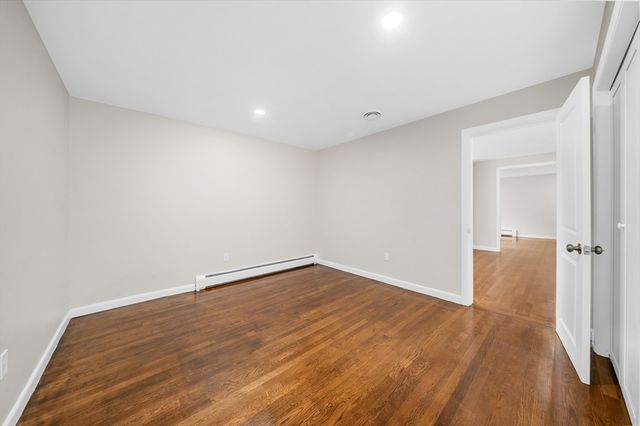 35 Peters St 1, North Andover, MA 01845
