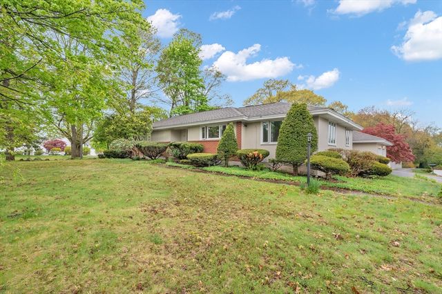 35 Peters St 1, North Andover, MA 01845