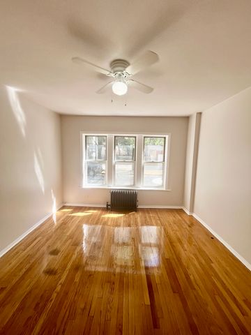 950 N Kildare Avenue 1, Chicago, IL 60651