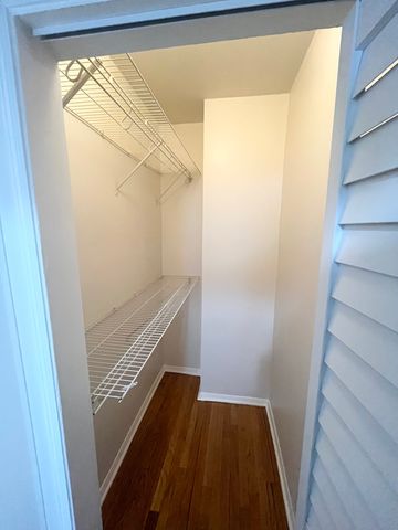 950 N Kildare Avenue 1, Chicago, IL 60651