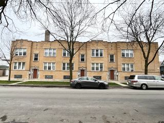 950 N Kildare Avenue 1, Chicago, IL 60651