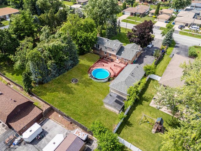 5821 W 127th Street, Palos Heights, IL 60463