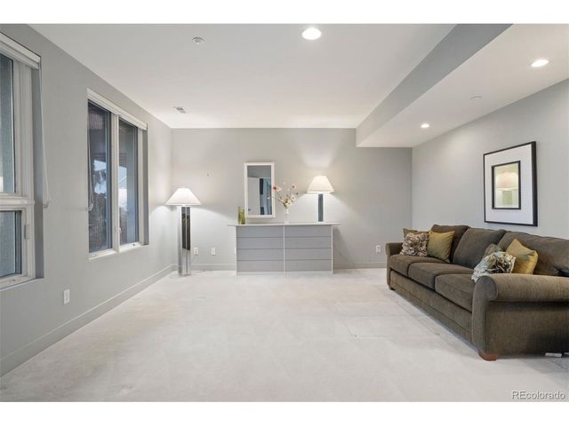 7 Elk Pointe Ln, Castle Rock, CO 80108