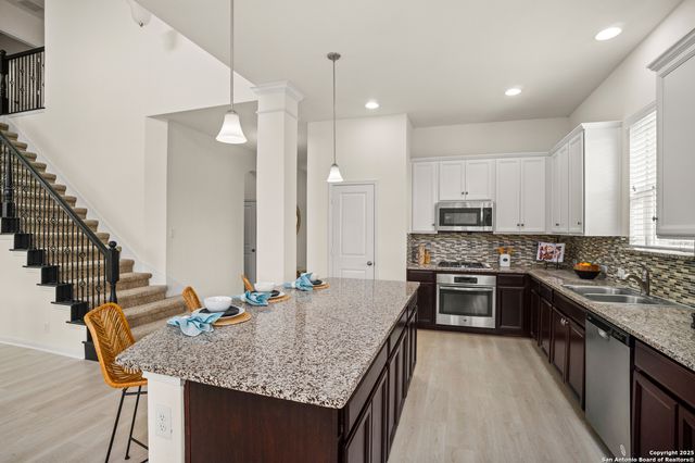 8511 Ivy Curl, Schertz, TX 78154