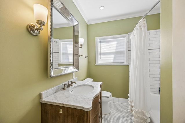 3111 Quenby, West University Place, TX 77005