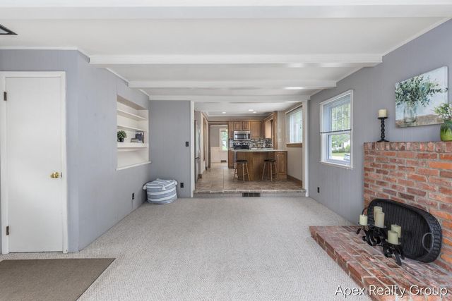 555 E Central Avenue, Zeeland, MI 49464