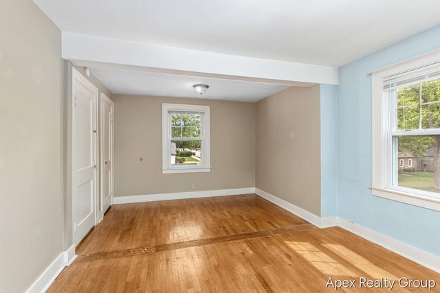 555 E Central Avenue, Zeeland, MI 49464